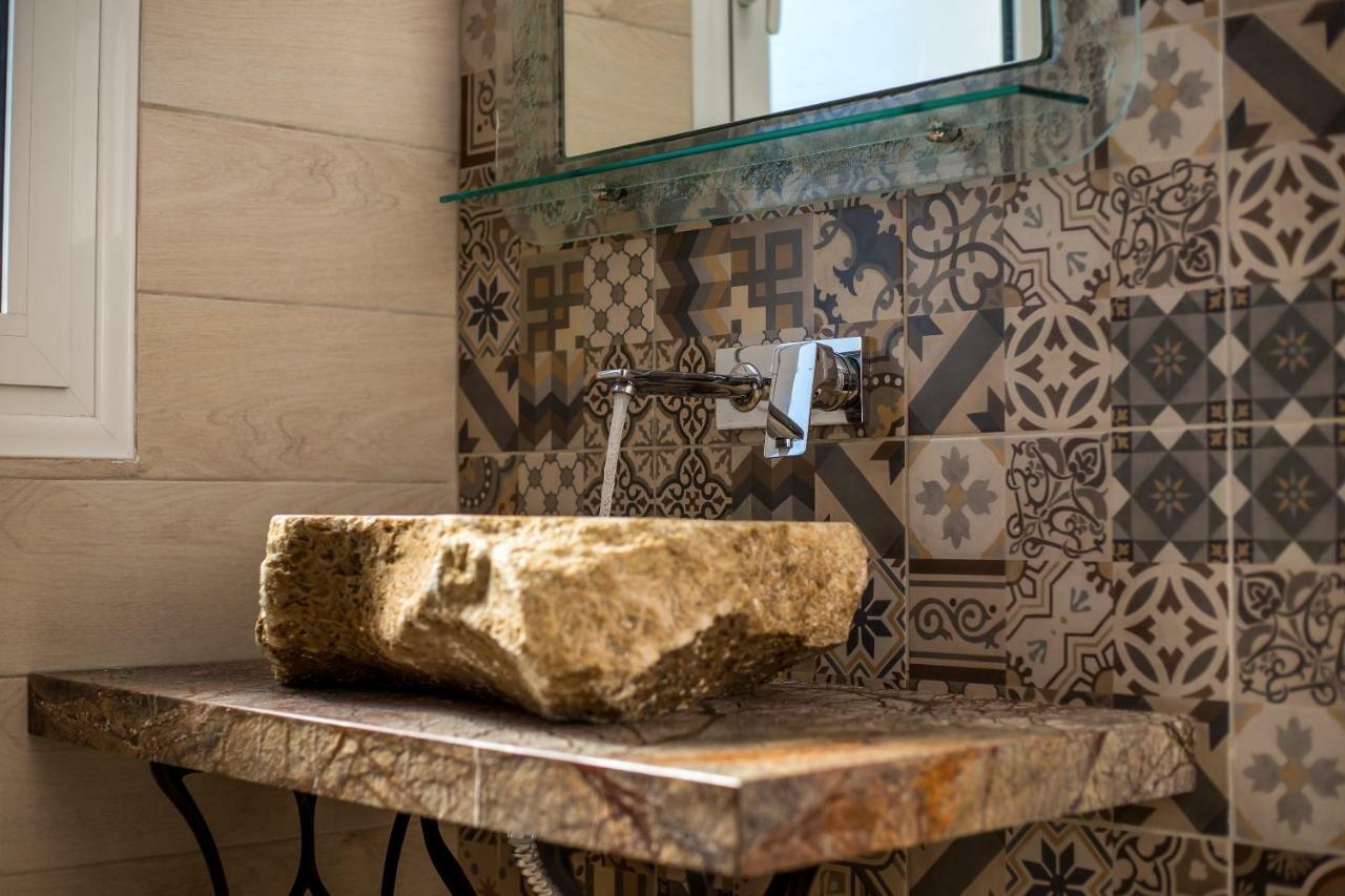 Ammos Luxury Apartament *